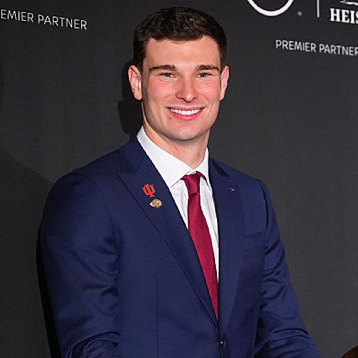 NFL’s Fernando Mendoza Details “Transition” of Moving to Las Vegas
