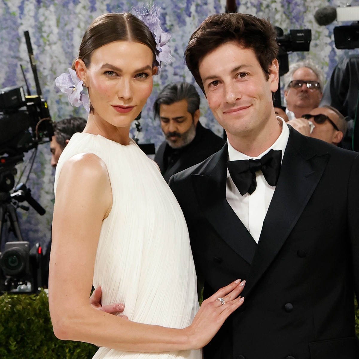 Karlie Kloss Addresses Her & Josh Kushner’s Ties to Trump Family