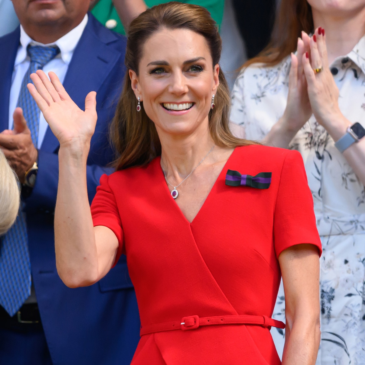 Kate Middleton Stuns at Wimbledon 2026 in Royal Red Number