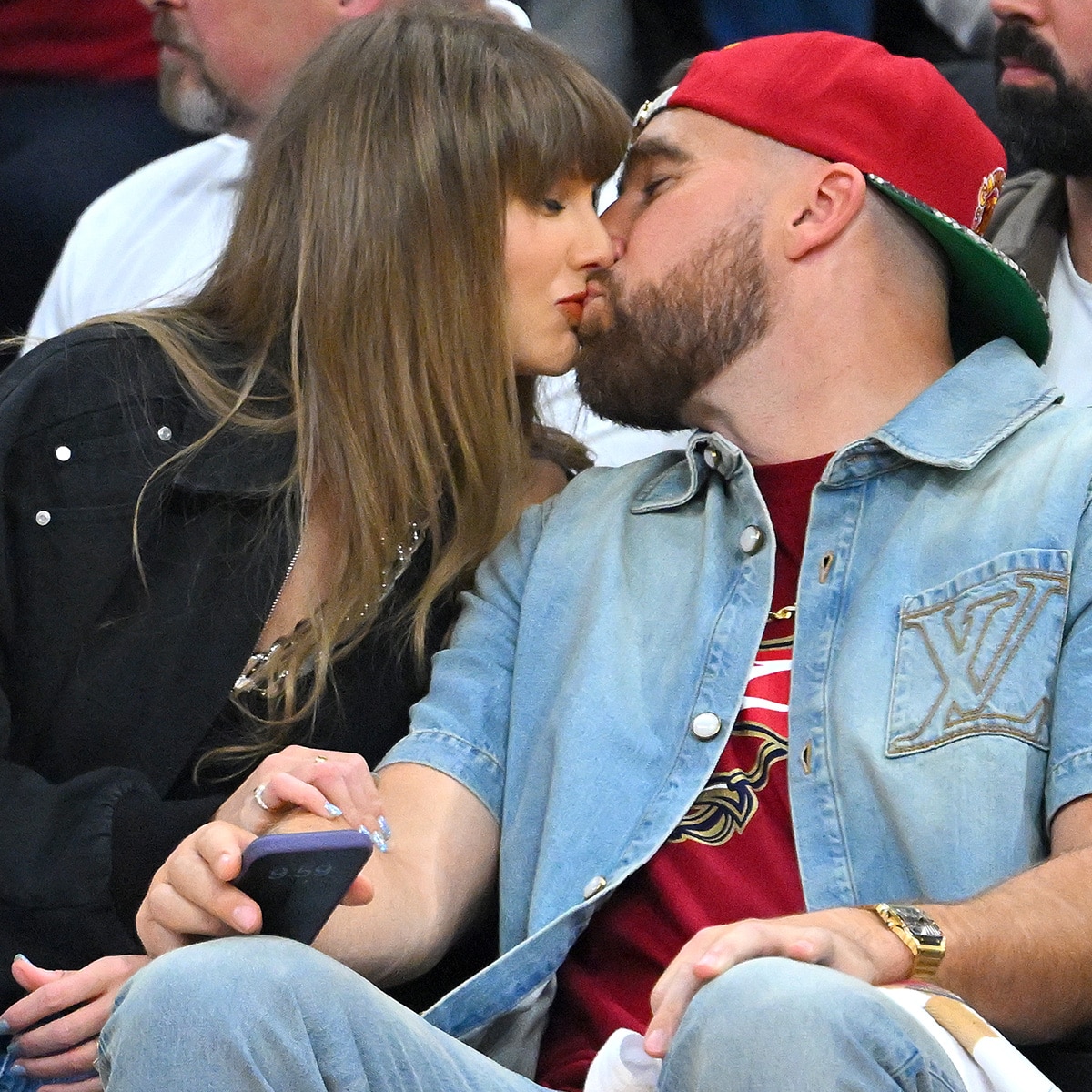 Proof Taylor Swift, Travis Kelce Cried During Wedding Ceremony