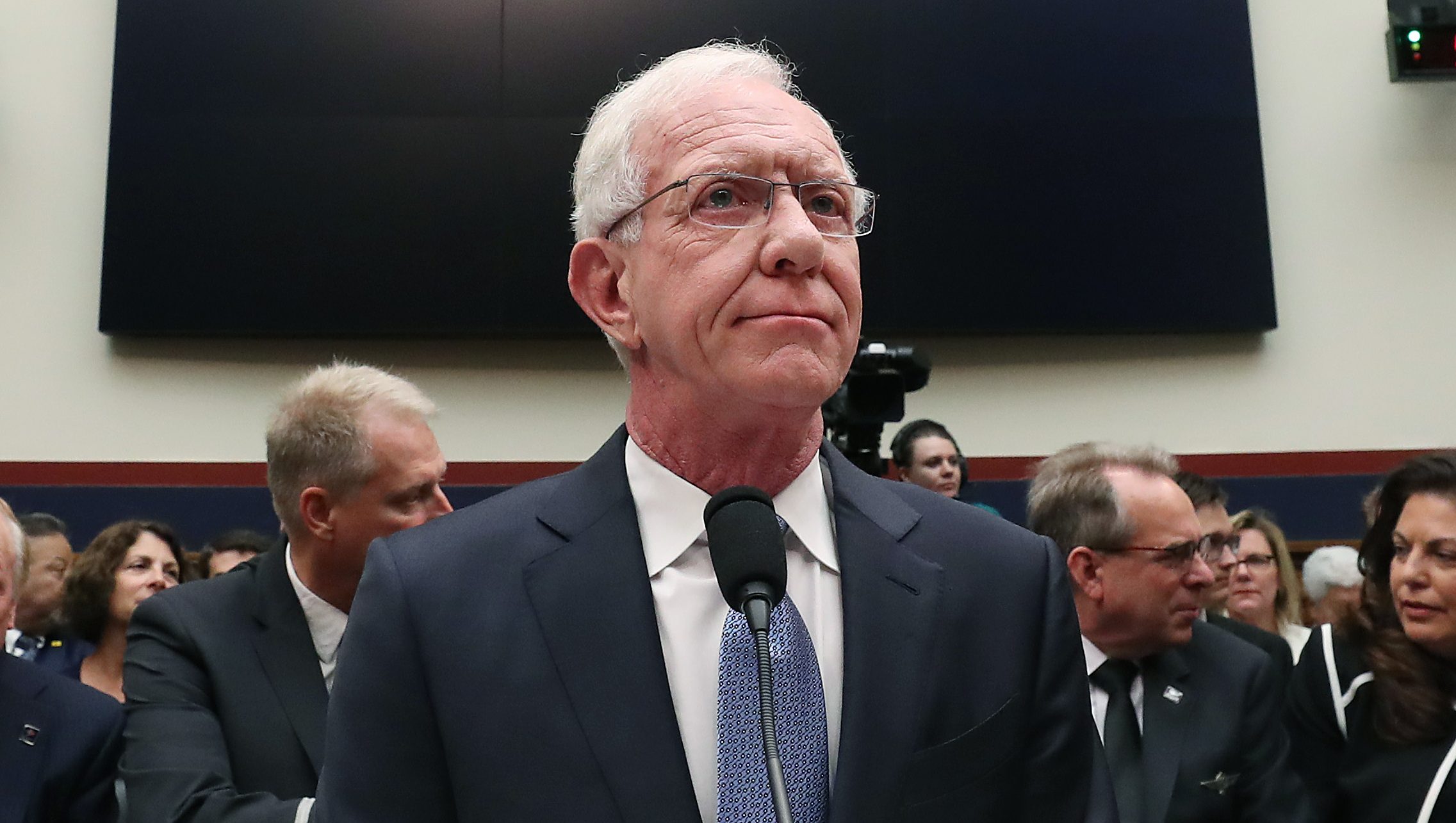 Who Is Chesley ‘Sully’ Sullenberger? 5 Things About the Hero Pilot
