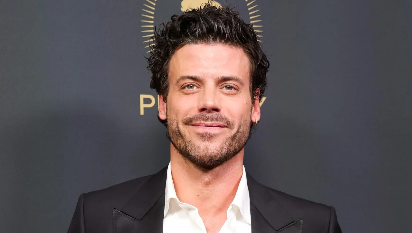 Who Is François Arnaud? 5 Things to Know About the Canadian Actor