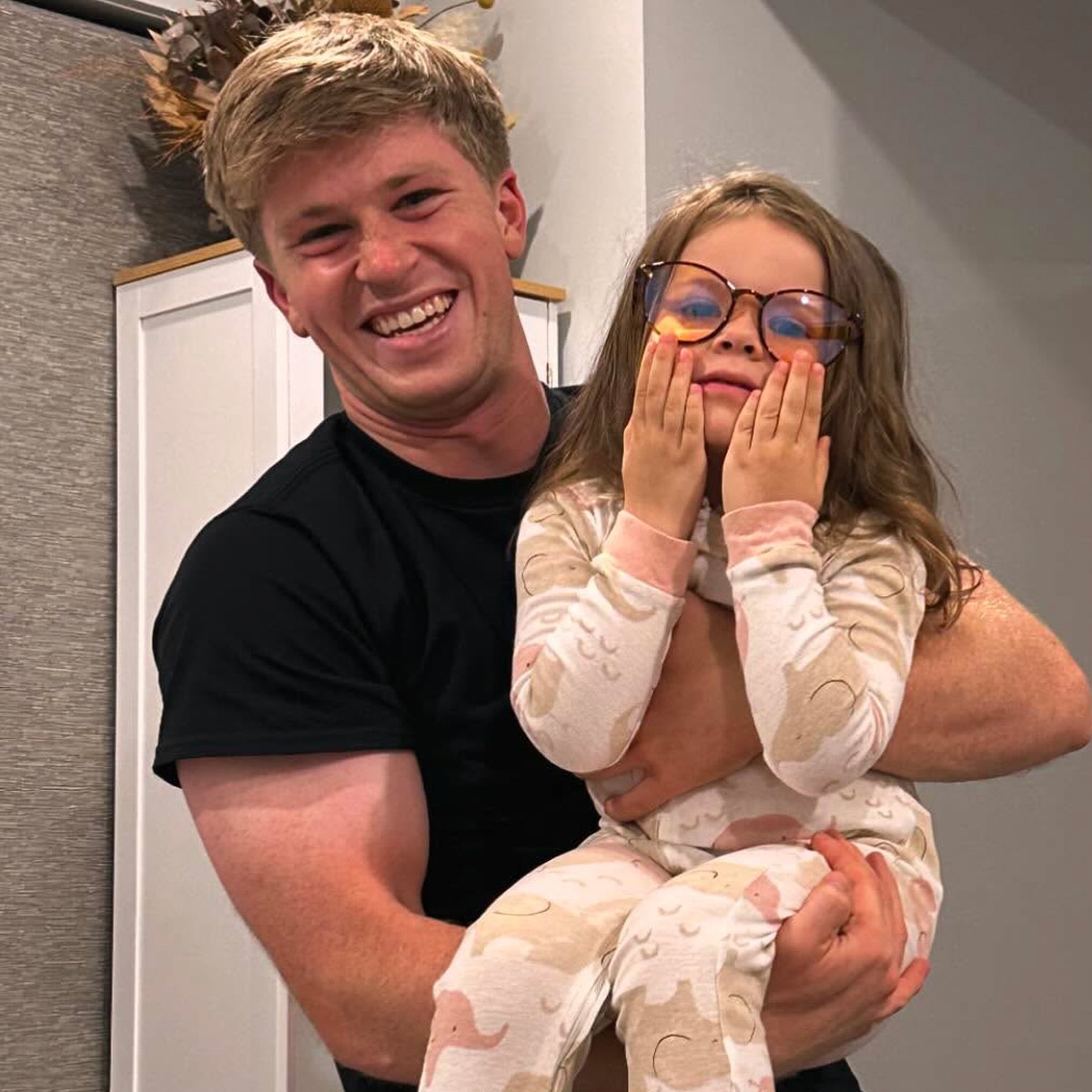 How Robert Irwin Earns “Cool Points” with Bindi Irwin’s Daughter