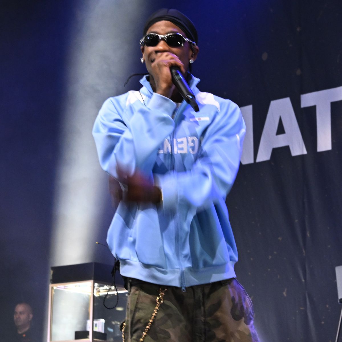Travis Scott, Kylie Jenner’s Daughter Stormi Appears at Fanatics Fest