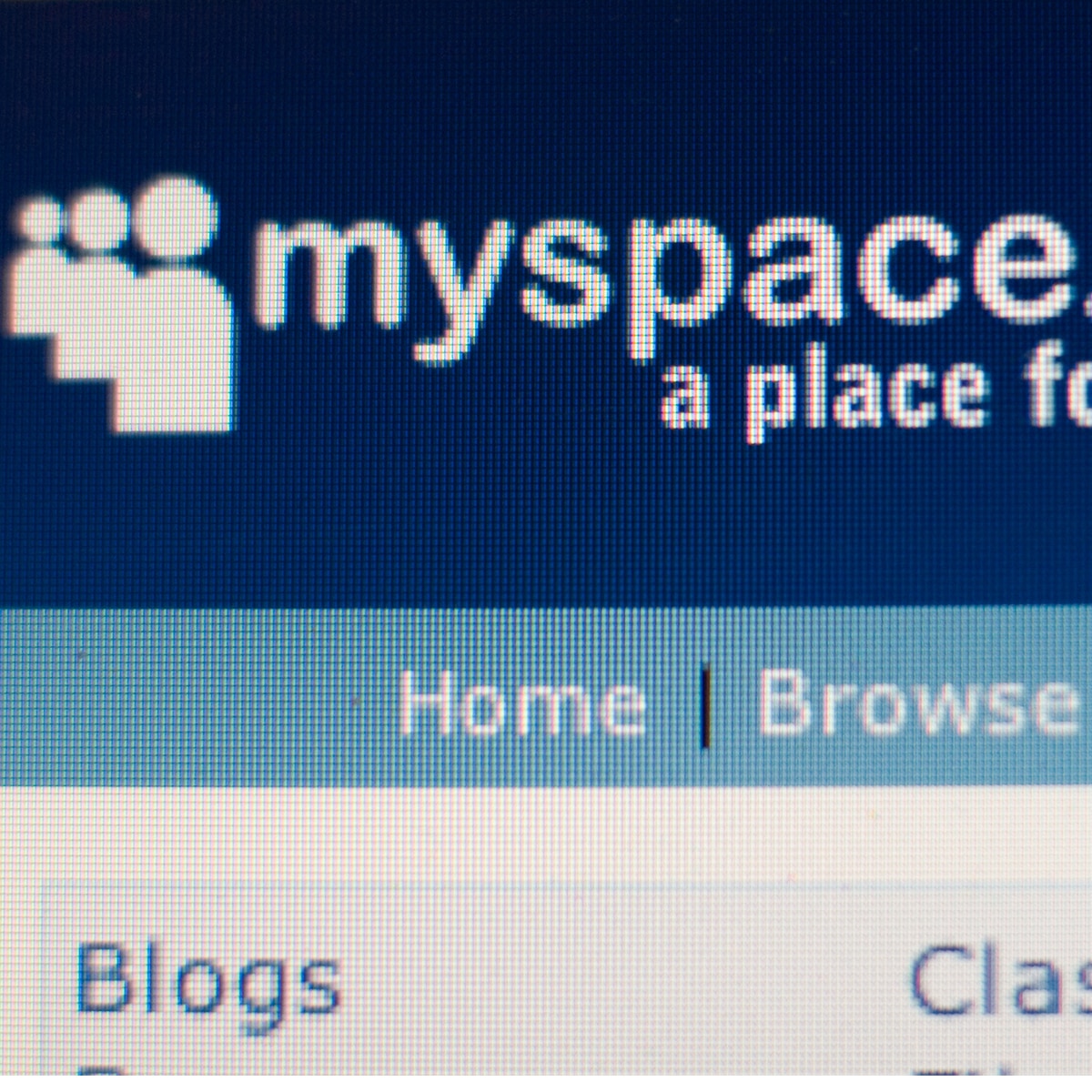 Myspace Is Coming Back: Don’t Know It? You’re Too Young to Click In
