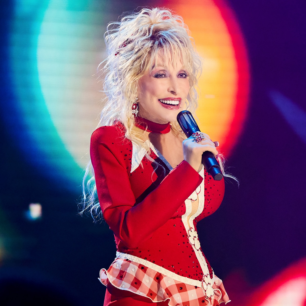 Dolly Parton “Dealing With Some Health Issues” Days Before Her Death