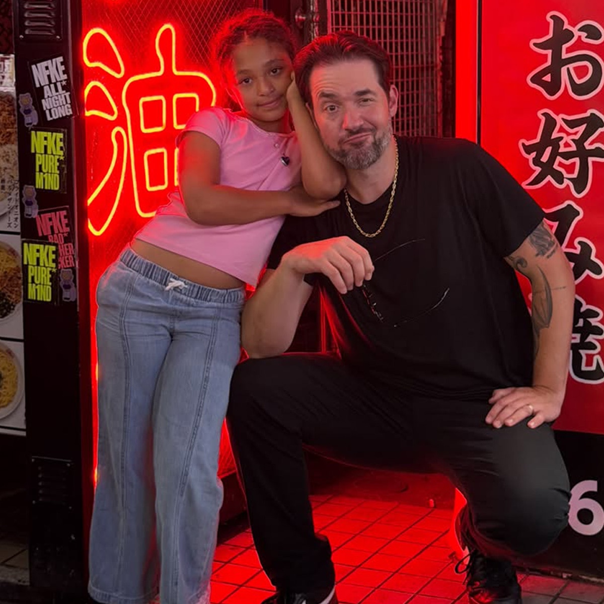 Alexis Ohanian Enjoys “Papa-Daughter Basketball Night” with Olympia