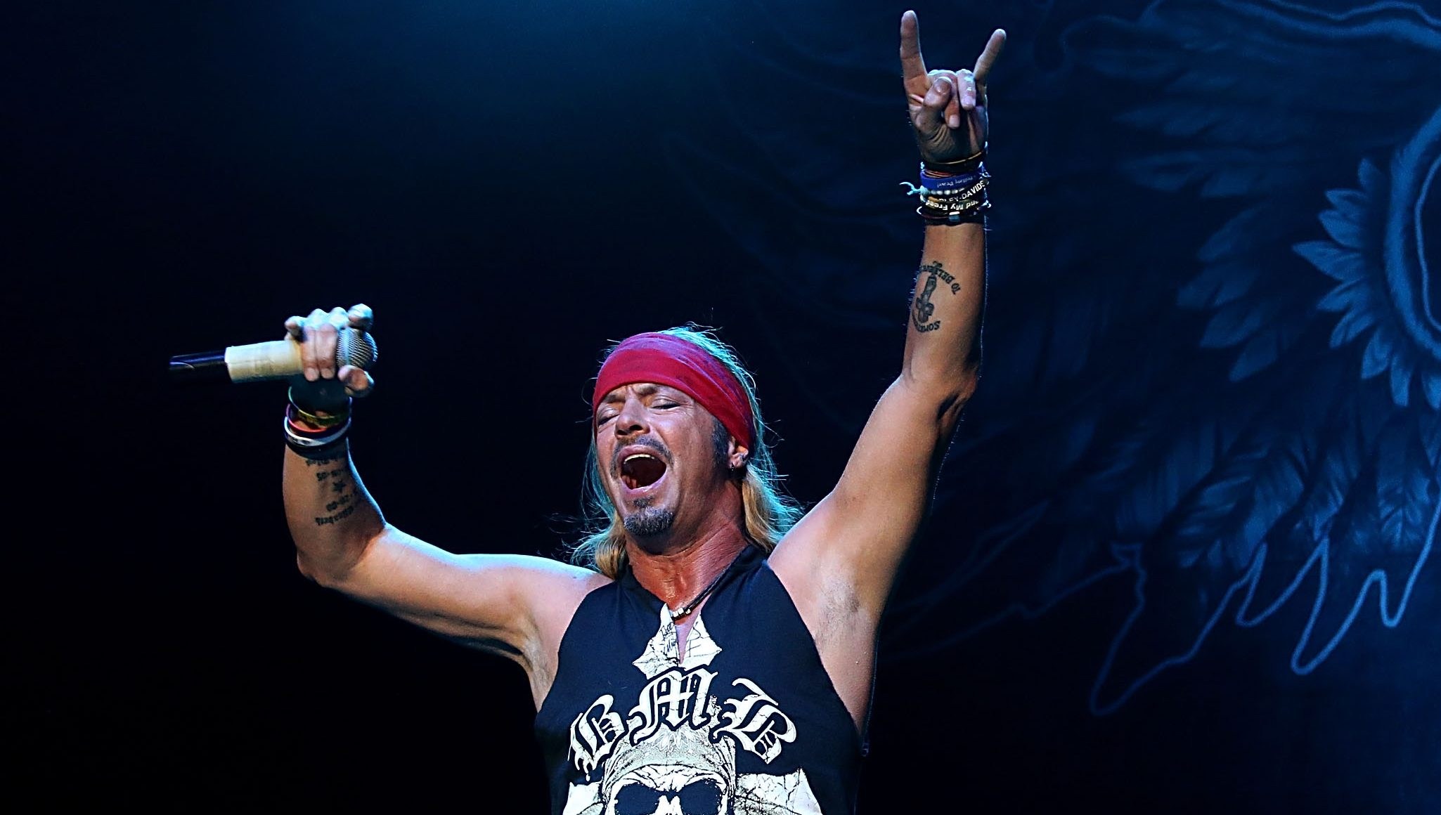 Bret Michaels’ Health After Canceling 2026 Tour Dates: About His Kidney Stone Surgery
