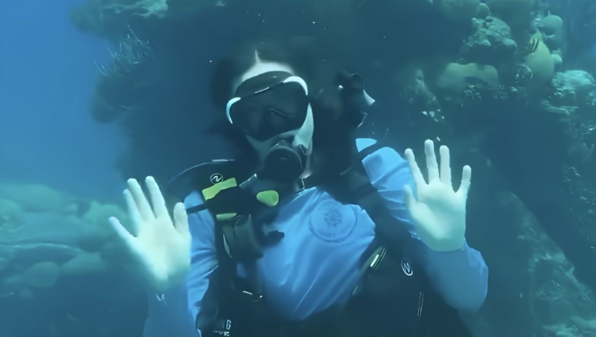 Kathie Lee Gifford Pays It Forward, Shines Spotlight on 16-Year-Old Ocean Advocate Avery Fisher