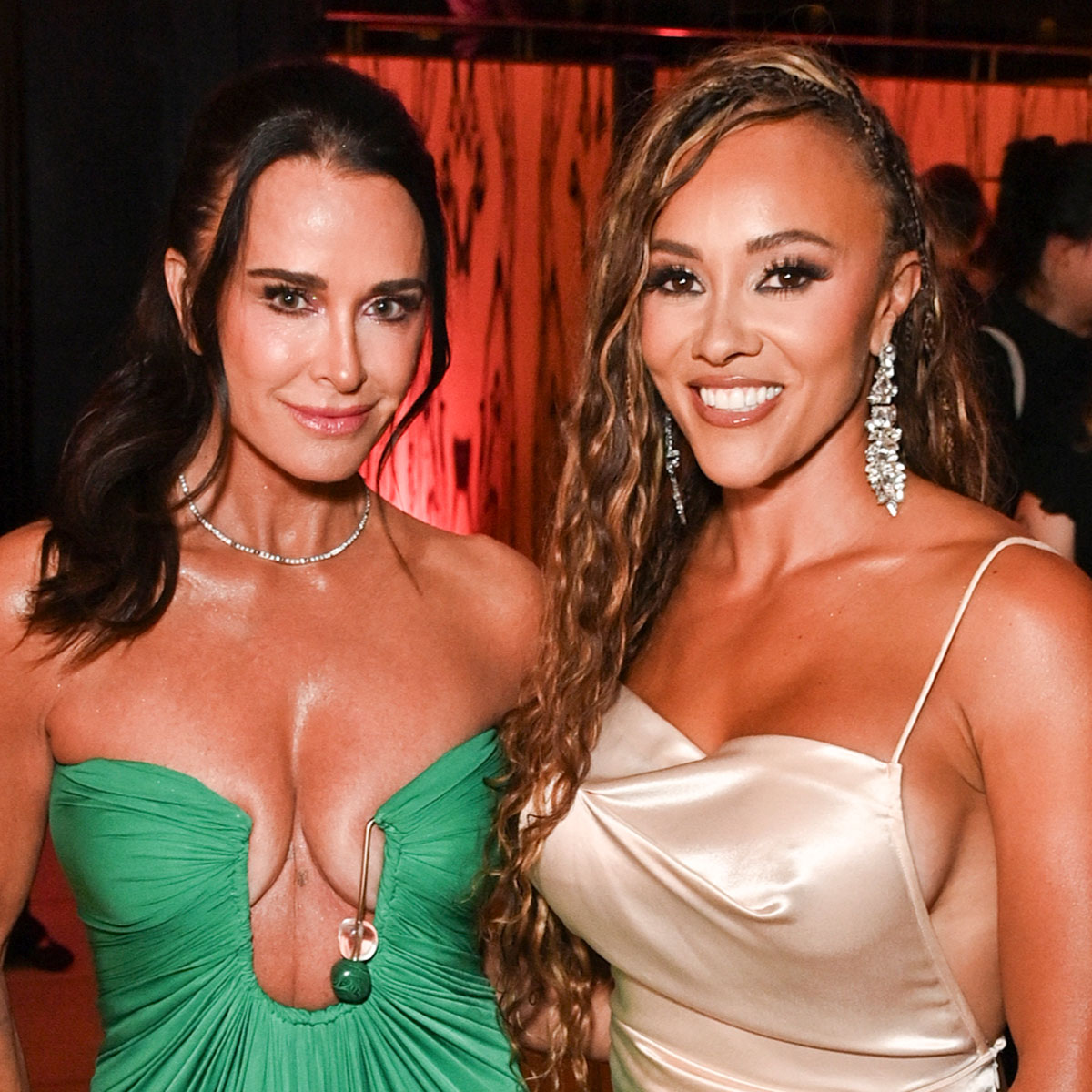 See Kyle Richards Confront Ashley Darby Over Mauricio Umansky Flirting