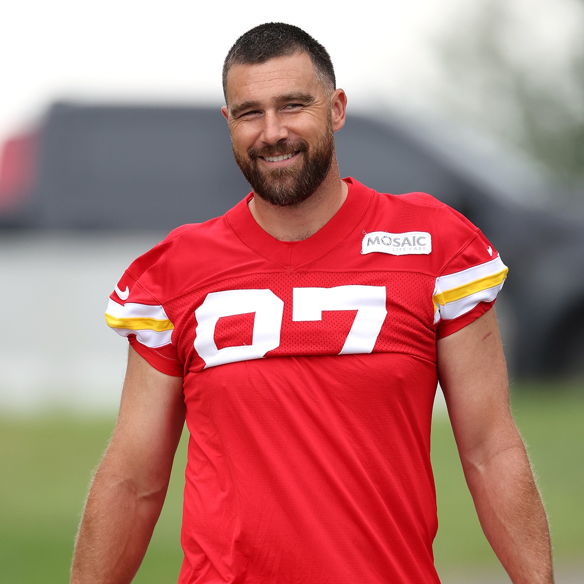 Andy Reid Reacts to Travis Kelce’s “Dad Body” After Viral AI Video