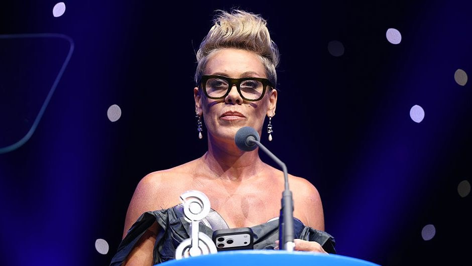 Pink’s ‘Lonelier Than That’ Confession Is the Whole Story of Standing Up Online