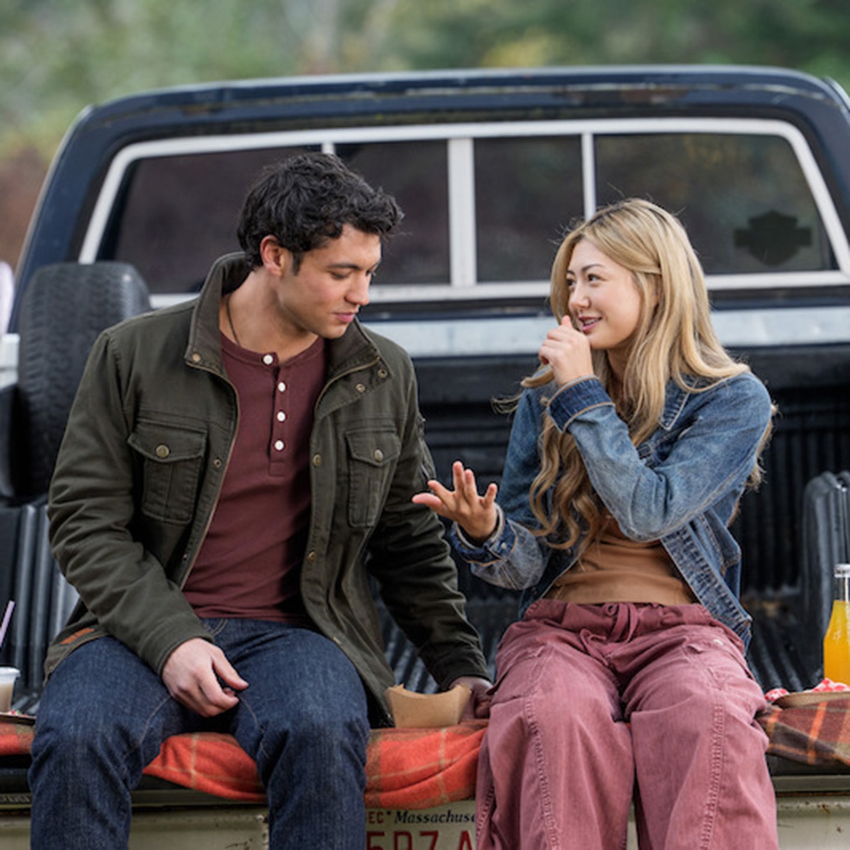 Crew Girl Cast Details Gossip Girl & Friday Night Lights Comparisons