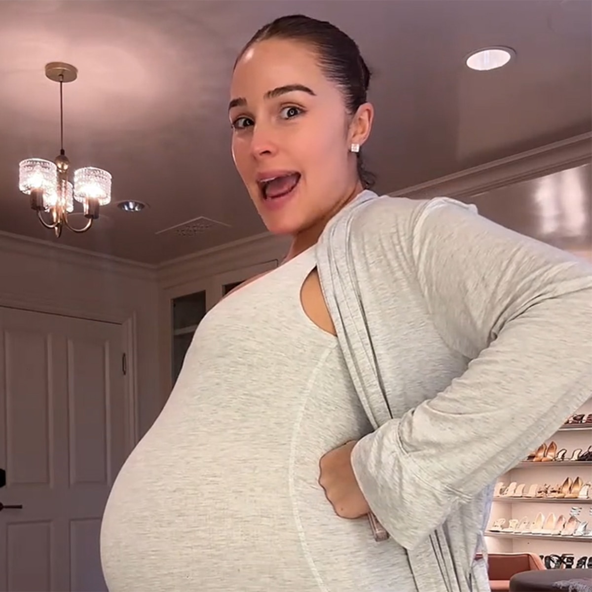 Olivia Culpo Reacts Comments About Her Pregnancy Weight Gain