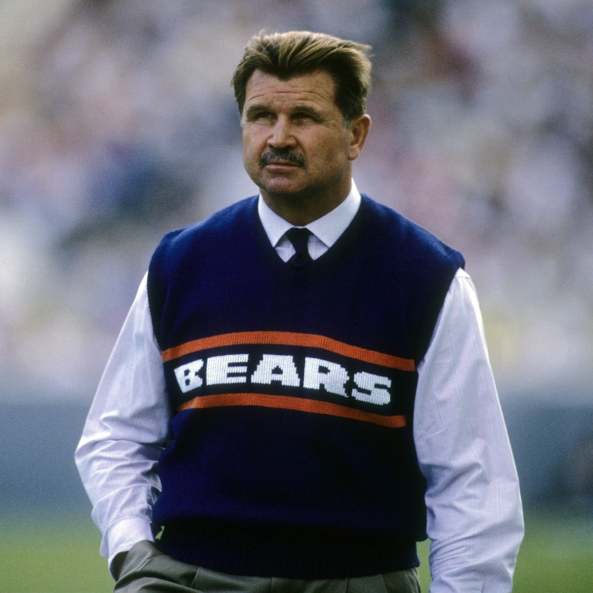 Mike Ditka, Former Chicago Bears Coach and Commentator, Dead at 86