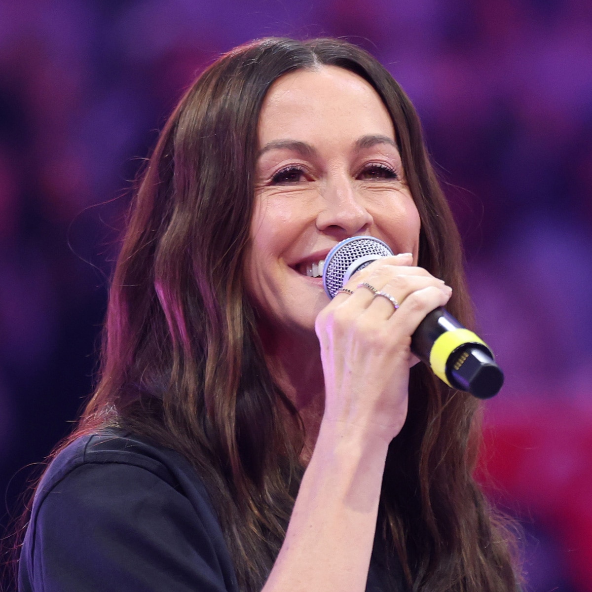 You Oughta See Alanis Morissette’s Powerful Performance at WNBA Finals