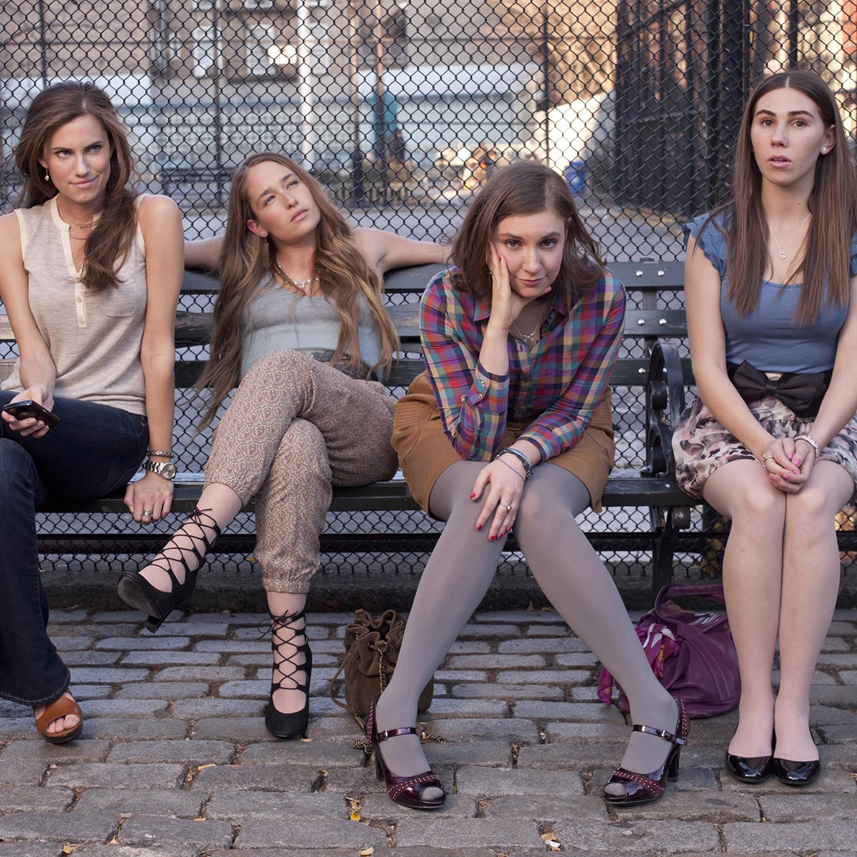 Girls Returns to HBO with Lena Dunham, Original Cast: All the Details
