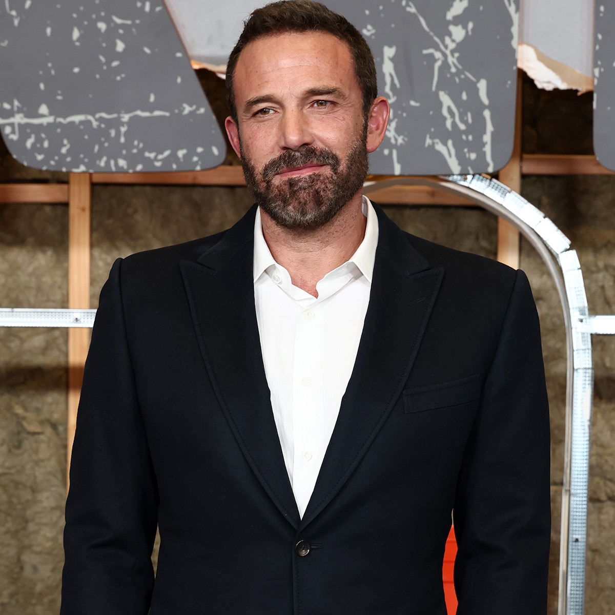 Ben Affleck Calls David Fincher’s Gone Girl Yankees Hat Story a “Lie”