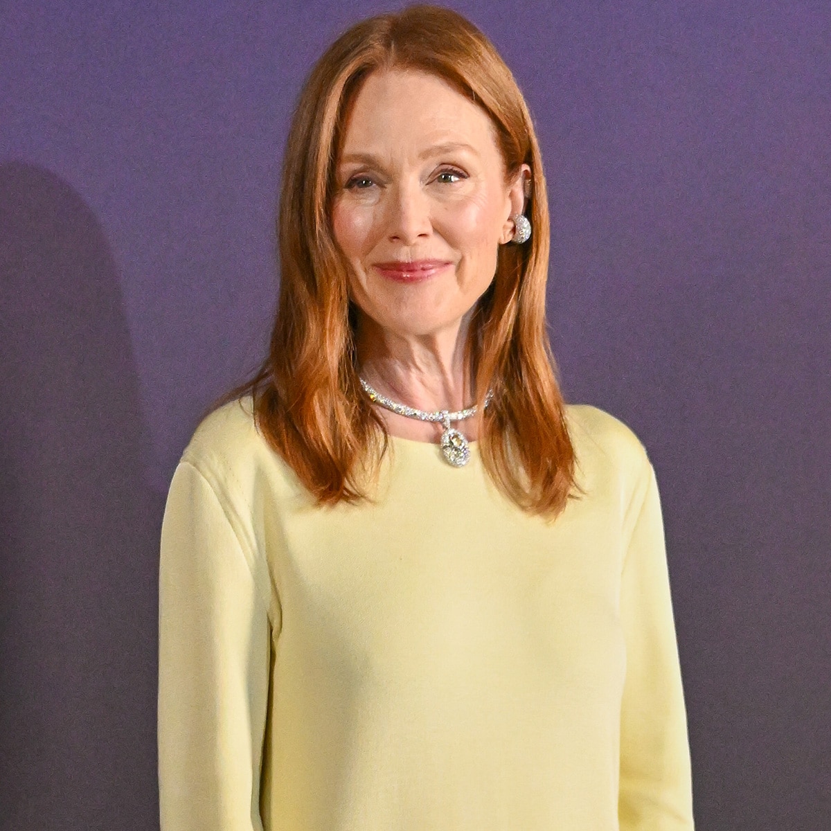 Julianne Moore’s Daughter Liv Towers Over Her in Rare Photo