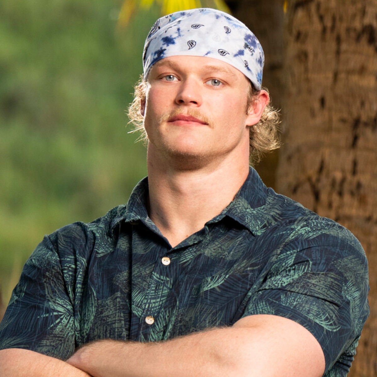 Survivor’s Brady Booker Slices Off Part of His Thumb With Machete