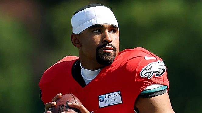 Jalen Hurts’ Health: Inside the Eagles Quarterback’s History Before Blood Clots