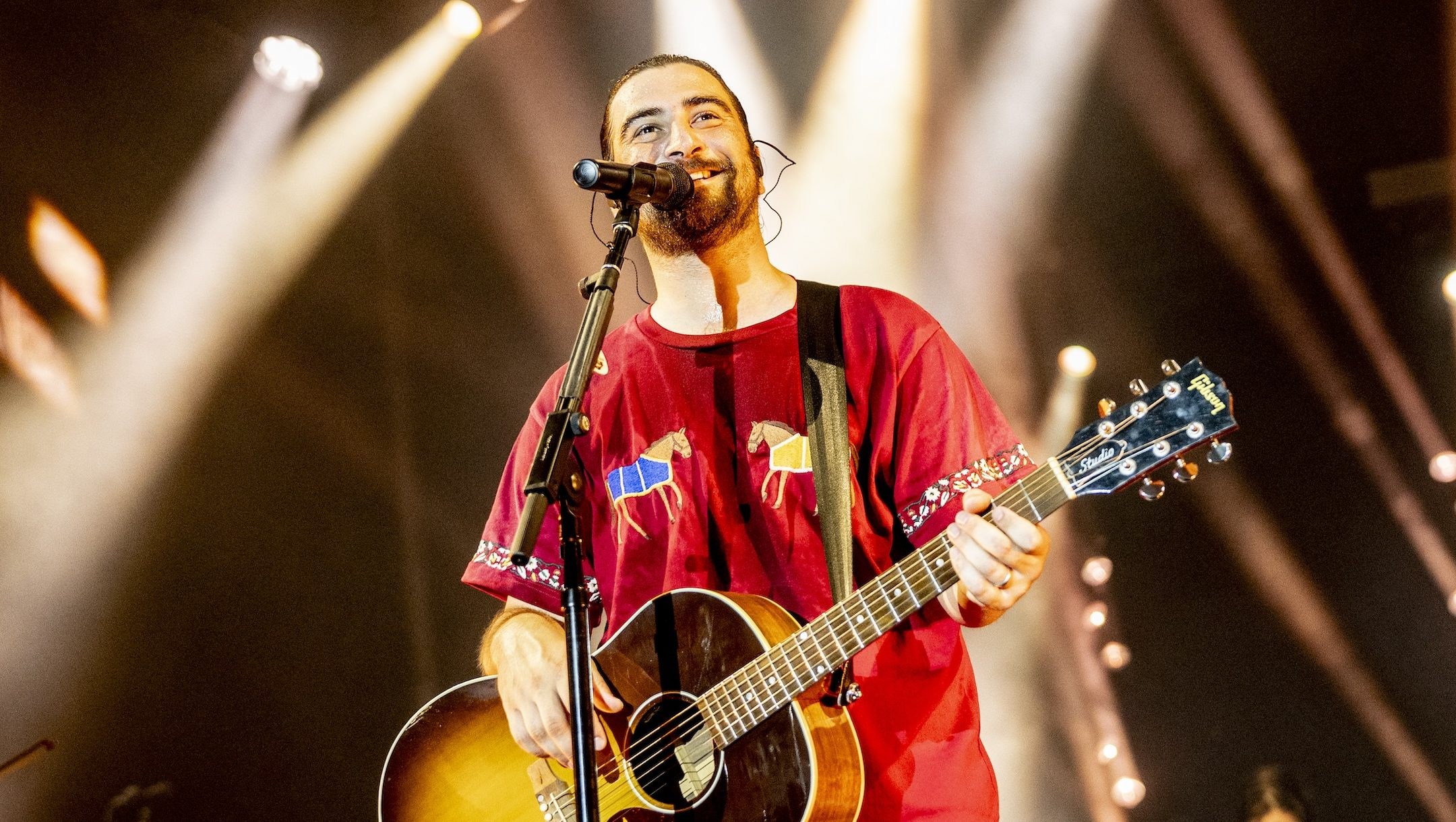 Noah Kahan’s 2027 Tour: Dates, Tickets & ‘The Last of the Bugs’ Updates